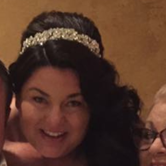 Laura Jayne bridal headband - Picture 2 of 4